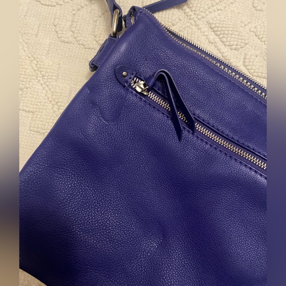 NWT Danier Genuine Leather Purse/Bag - Picture 4 of 8